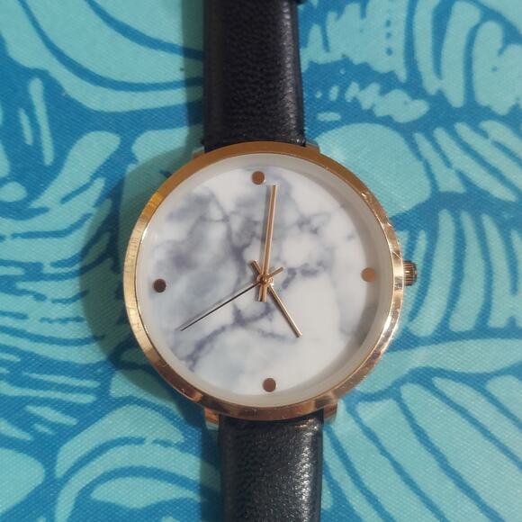 Watch with New Battery from Estate Sale ID36 - Picture 1 of 2
